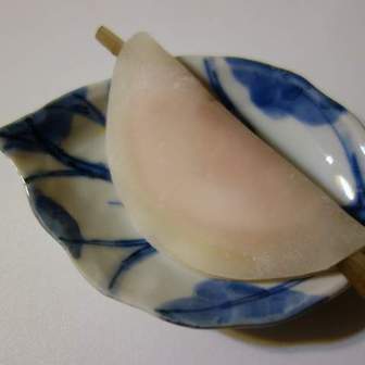 2013/01/05;五十鈴の花弁餅